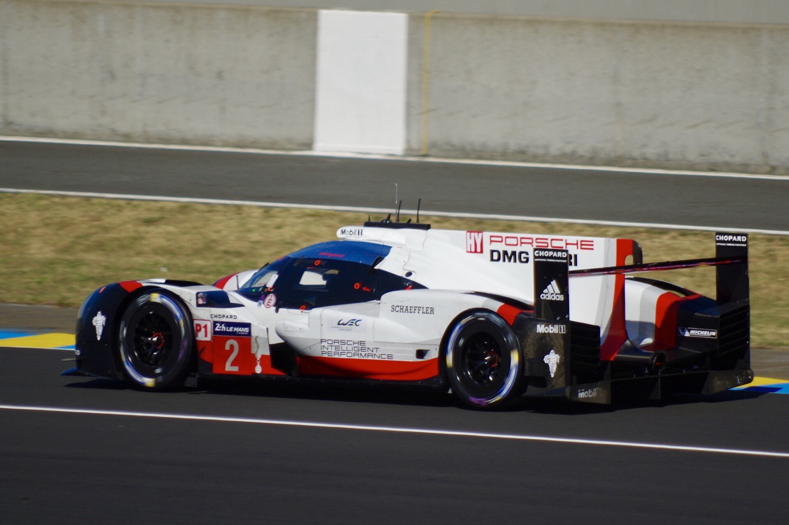 Porsche 919 Hybrid — 2017 – The Hat-Trick