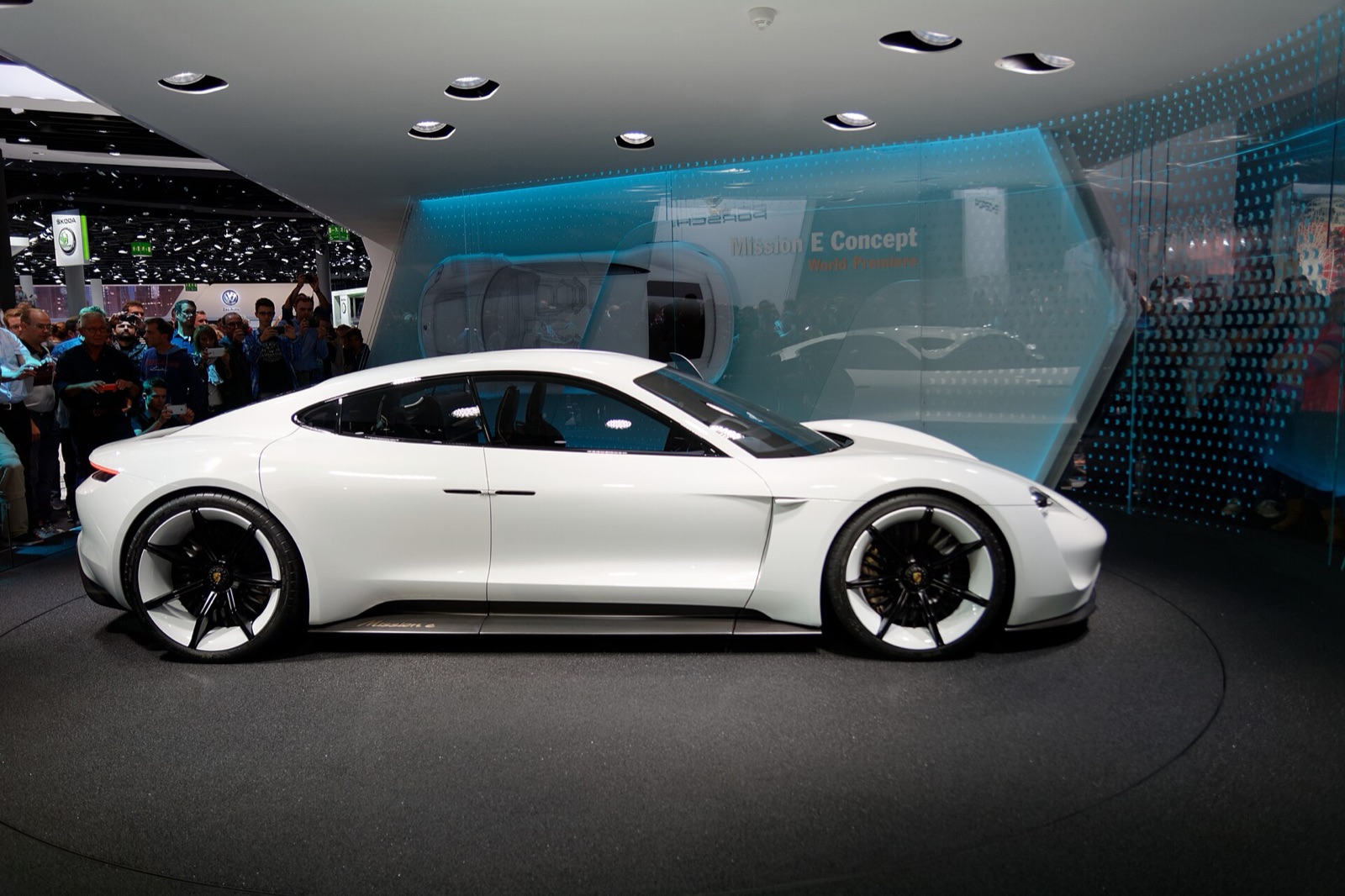 Porsche Mission E (Concept)